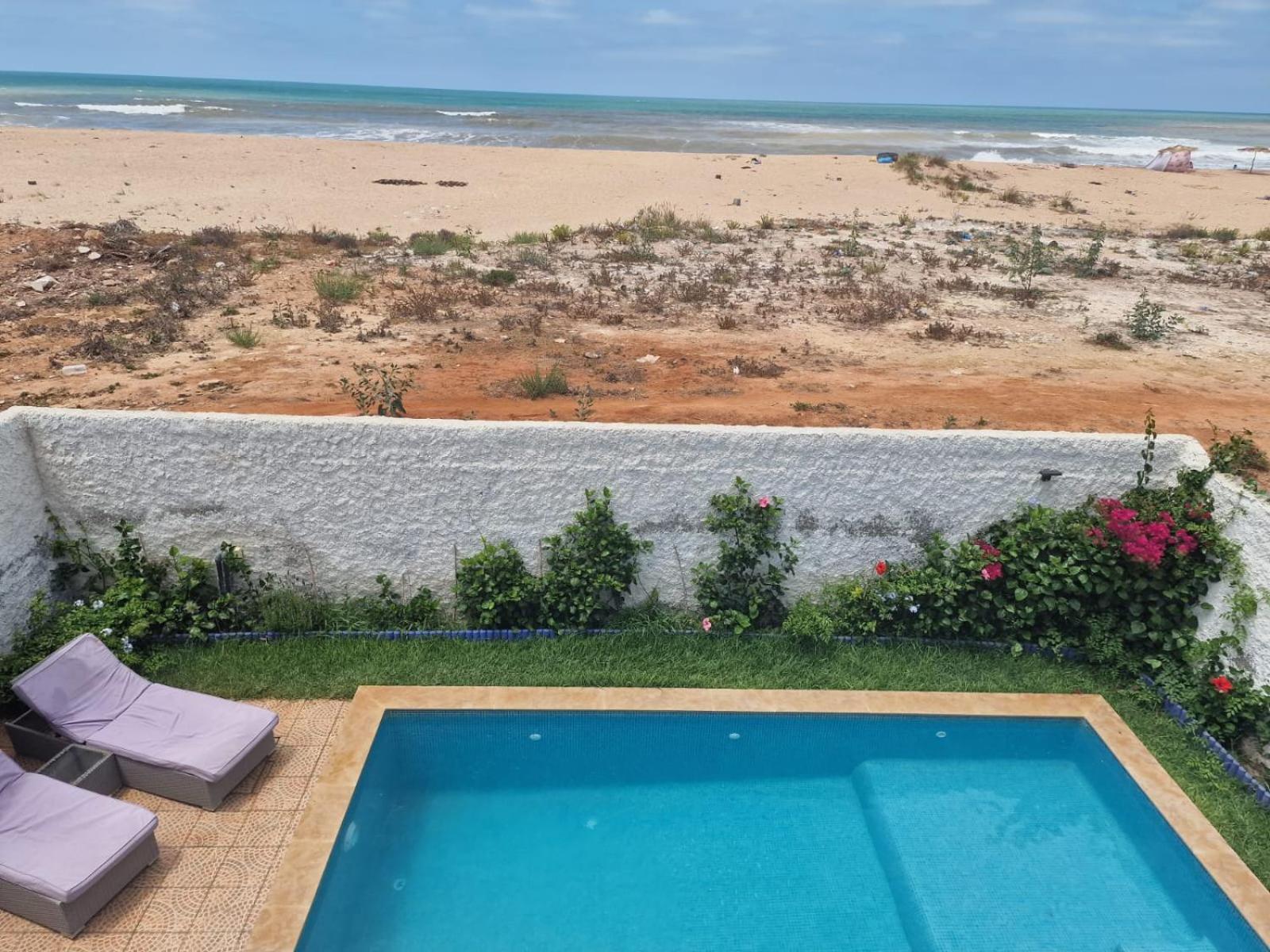 La Petite Villa Avec Piscine Pieds Dans L'Eau Sidi Rahal  Eksteriør billede
